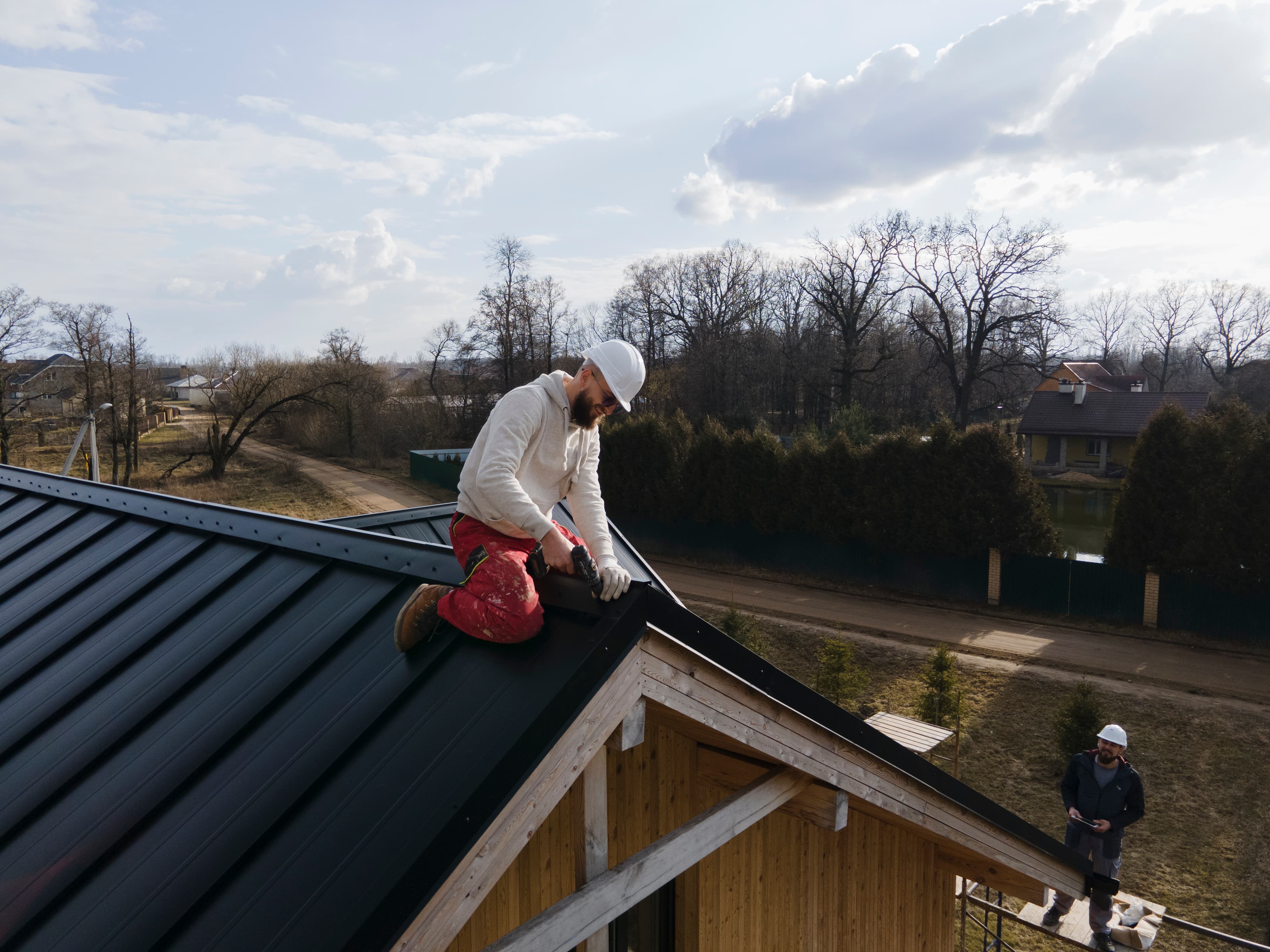 metal roofing pros and cons